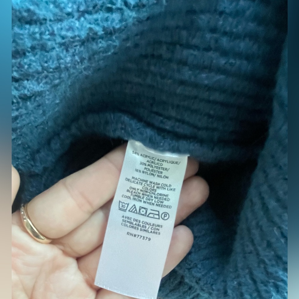 Ann Taylor Waffle Stitch Button Tunic Sweater - Picture 8 of 8